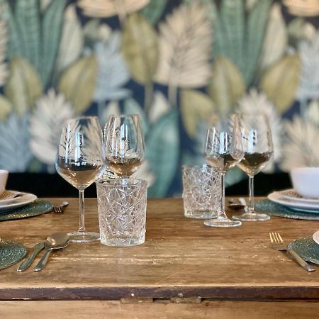 Bed & Breakfast Karakter Den Dungen 外观 照片